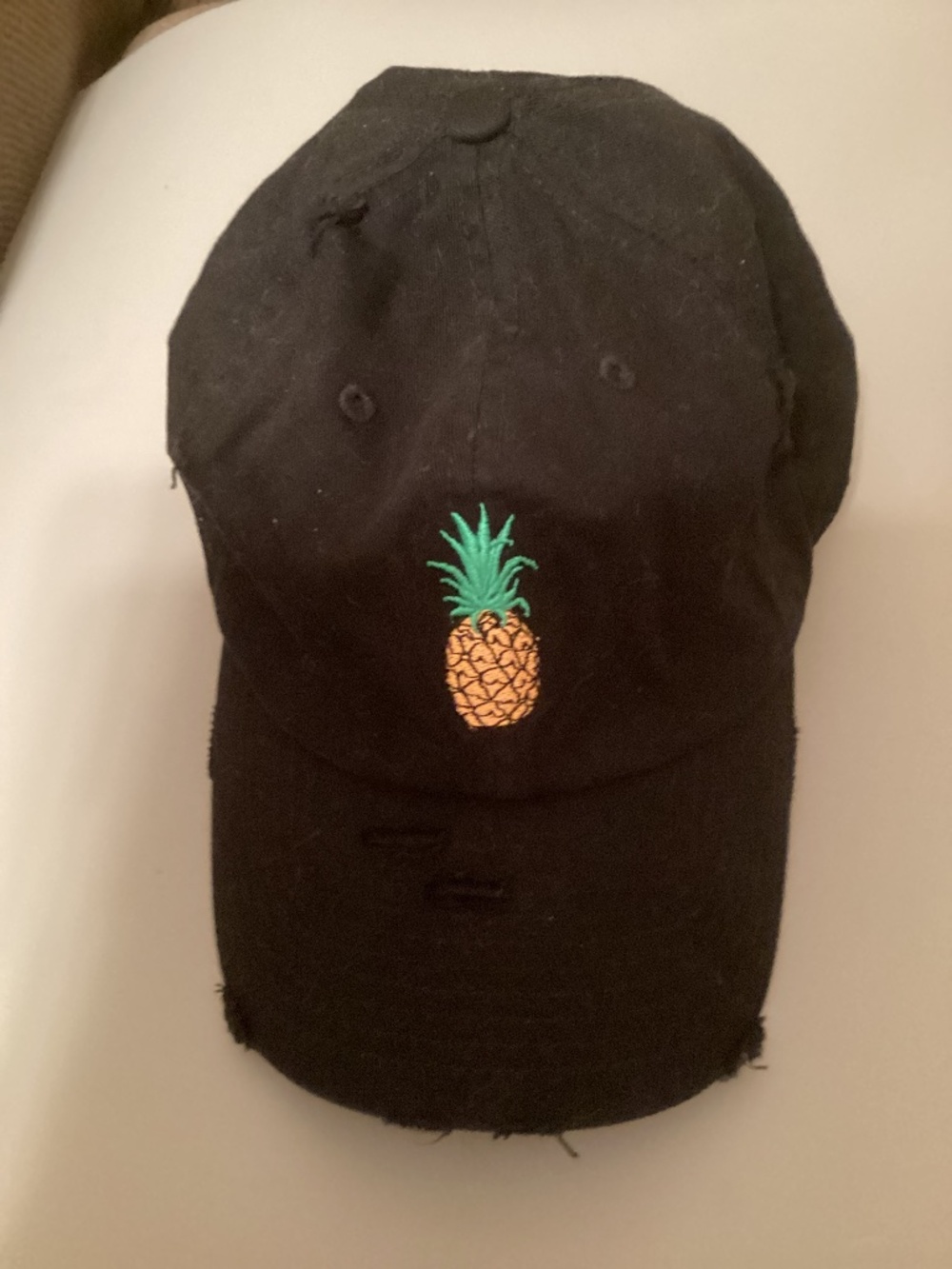 Pineapple embroidered cap (OS)